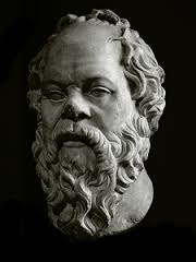 A 15 de Fevereiro de 399 a.C., o filósofo Sócrates é condenado à morte