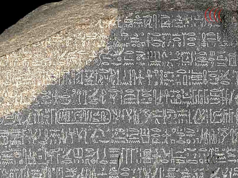 Como a Pedra de Roseta ajudou a desvendar os segredos de antigas