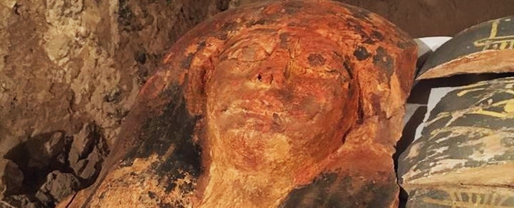 Arqueólogos encontram ‘oficina’ que embalsamava múmias no Antigo Egito